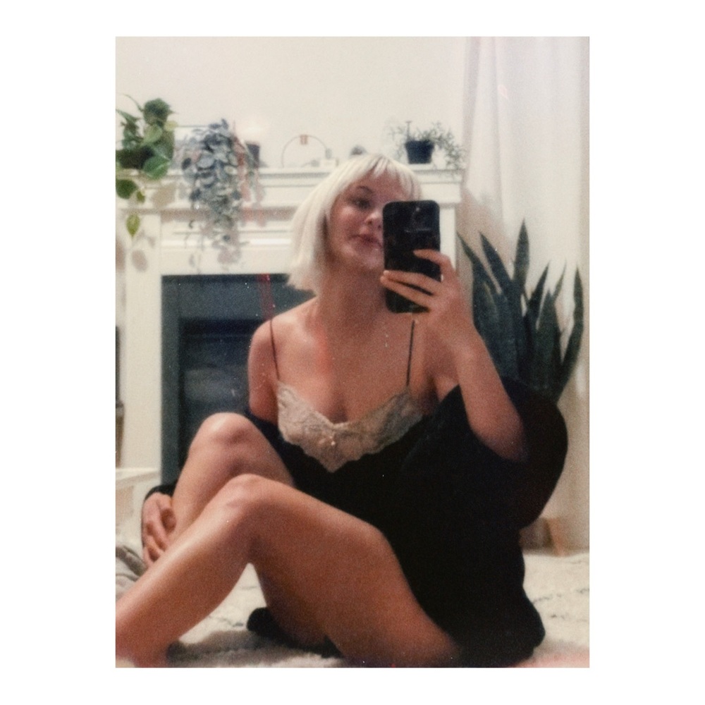 About me 🧚‍♀️ - Picture 4 of 6